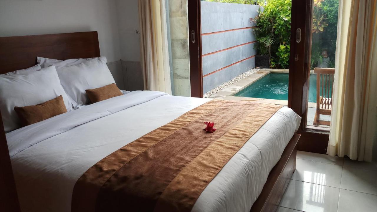 Villa Dencarik Banjar  Eksteriør billede